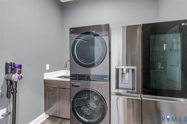 3315 Windmill Point Rd, White Stone, VA 22578