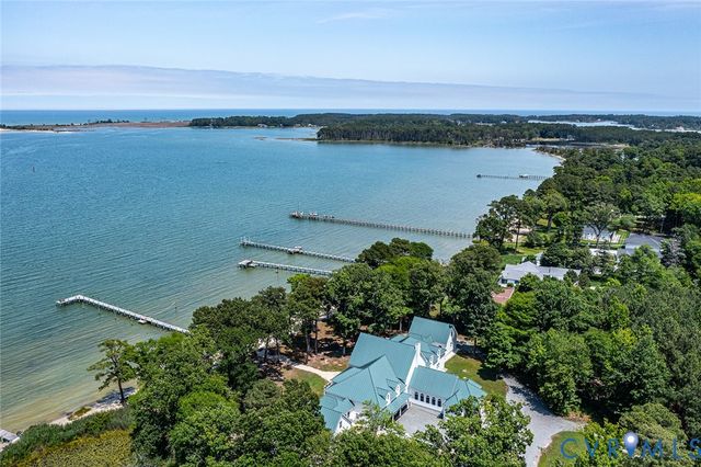 3315 Windmill Point Rd, White Stone, VA 22578