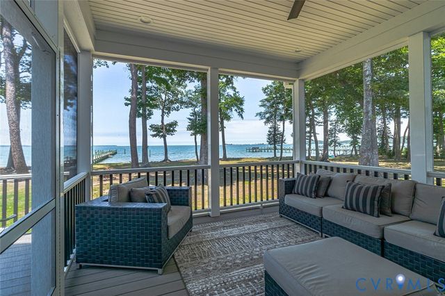 3315 Windmill Point Rd, White Stone, VA 22578