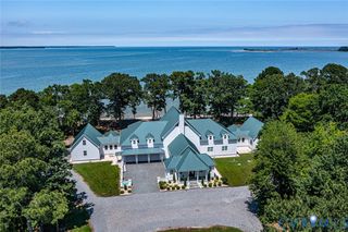 3315 Windmill Point Rd, White Stone, VA 22578