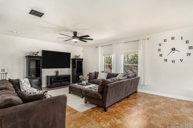 1307 Alaskan Wolf, San Antonio, TX 78245