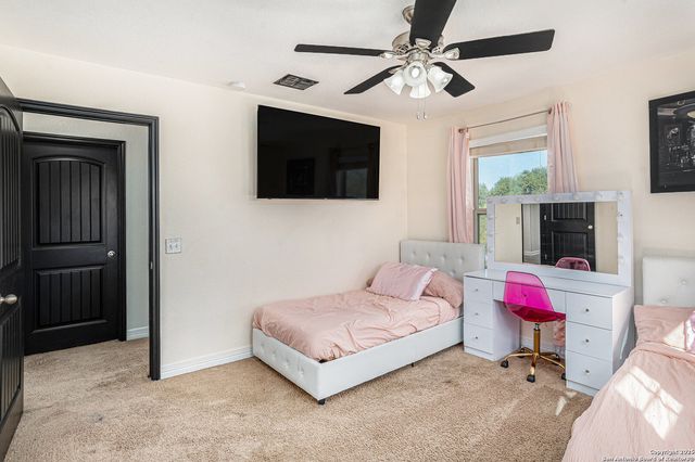 1307 Alaskan Wolf, San Antonio, TX 78245