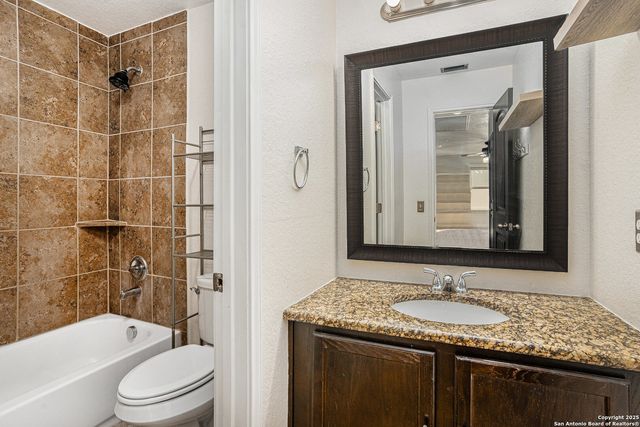 1307 Alaskan Wolf, San Antonio, TX 78245