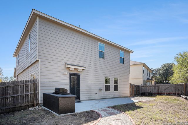1307 Alaskan Wolf, San Antonio, TX 78245