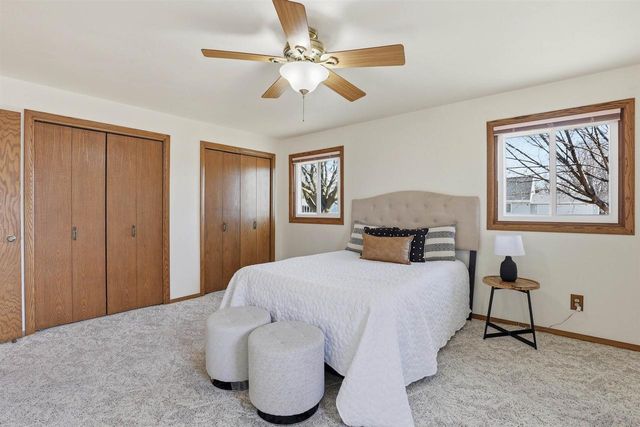 648 WANDA AVENUE, Neenah, WI 54956