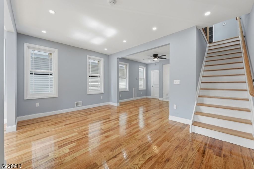 153 Brookside Ave, Irvington Twp., NJ 07111 — photo 3