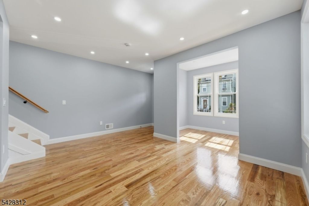 153 Brookside Ave, Irvington Twp., NJ 07111 — photo 4