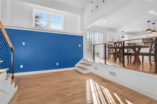 40 Rosner Avenue, North Providence, RI 02904