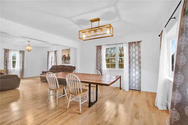 40 Rosner Avenue, North Providence, RI 02904