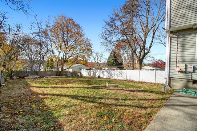 40 Rosner Avenue, North Providence, RI 02904