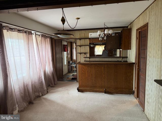 34 MAYFAIR CIR, Willingboro, NJ 08046