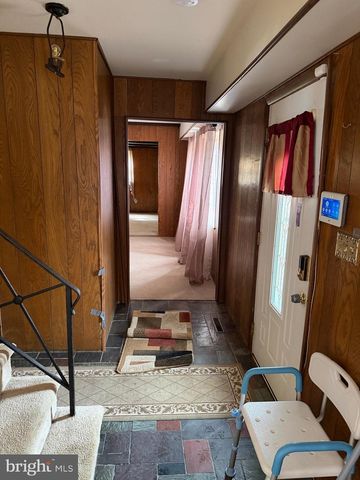 34 MAYFAIR CIR, Willingboro, NJ 08046