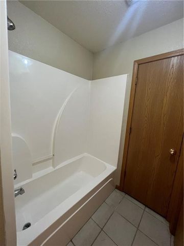 2229 Cinnamon, Fayetteville, AR 72703