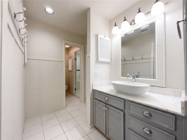 241 Greenbriar Drive, Livingston, TX 77351