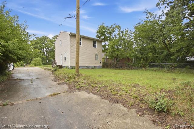 19926 Roselawn Street, Detroit, MI 48221