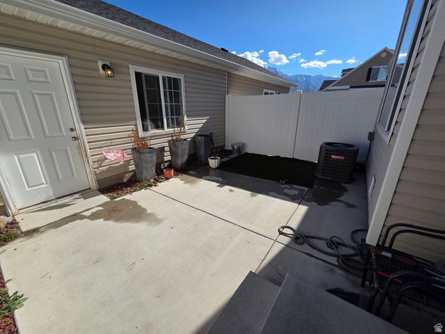 737 N 150 E, Salem, UT 84653