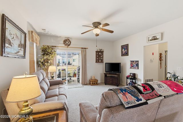 6 Sable Court, Barnegat, NJ 08005