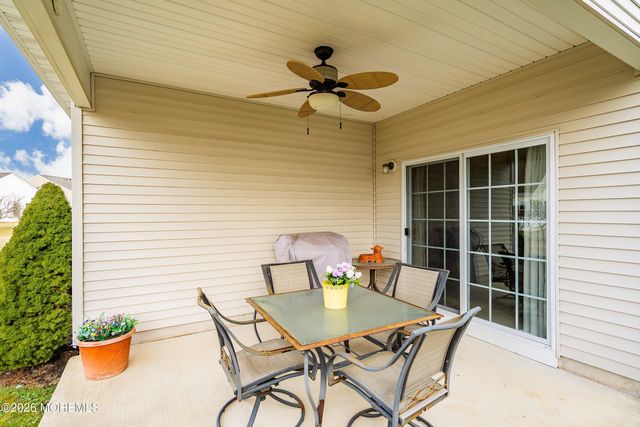 6 Sable Court, Barnegat, NJ 08005