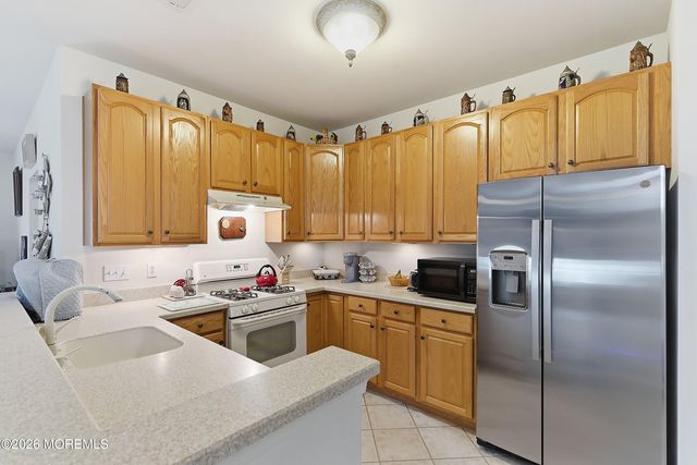 6 Sable Court, Barnegat, NJ 08005