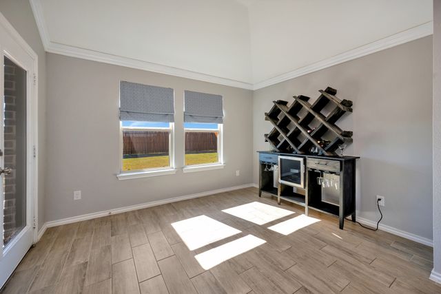 4808 Avion Drive, Sanger, TX 76266