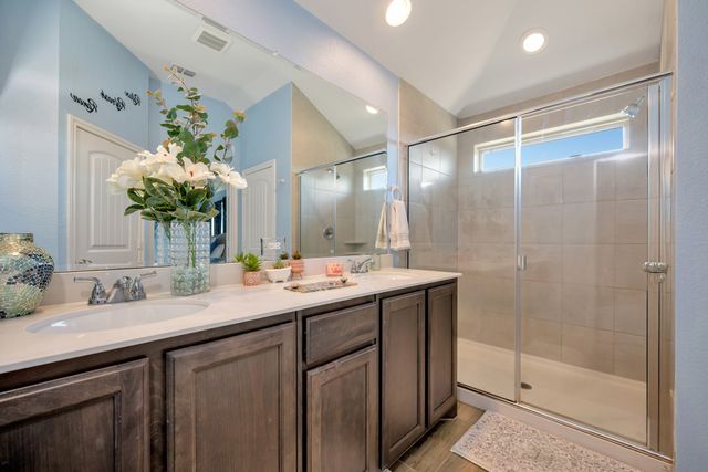 4808 Avion Drive, Sanger, TX 76266