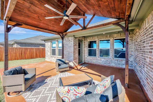 4808 Avion Drive, Sanger, TX 76266