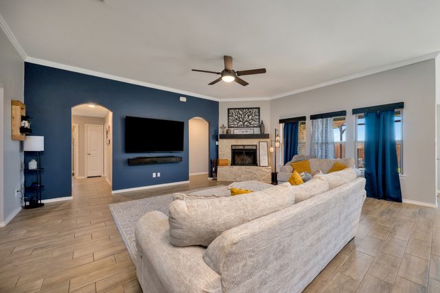 4808 Avion Drive, Sanger, TX 76266