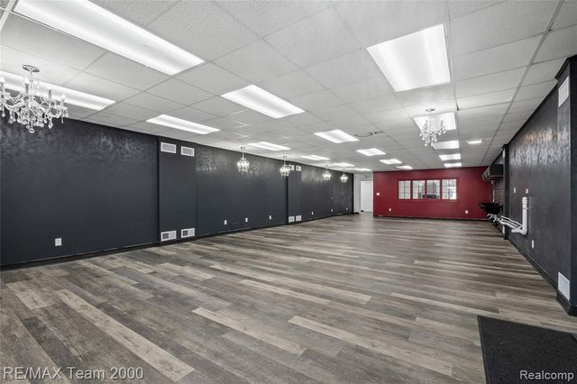 22211 W Warren Street, Dearborn Heights, MI 48127