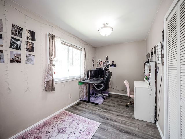 1825 S Bosse Avenue, Evansville, IN 47712