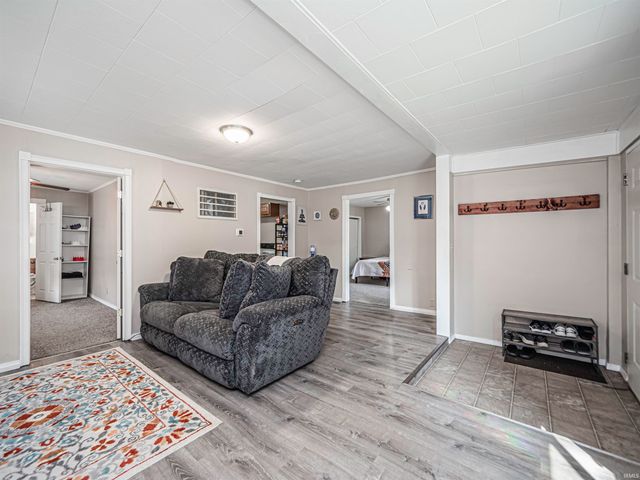 1825 S Bosse Avenue, Evansville, IN 47712