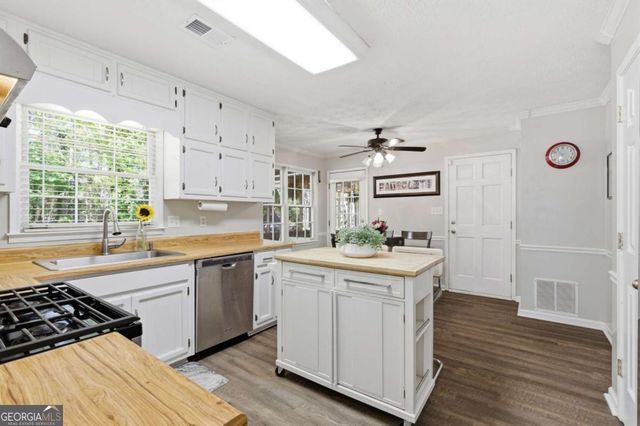 748 Flowers Crossing, Lawrenceville, GA 30044