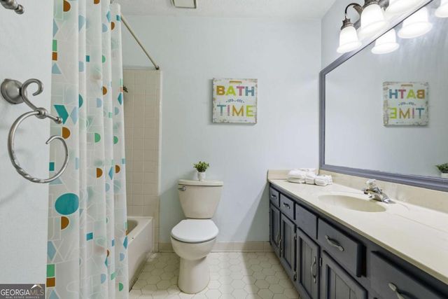 748 Flowers Crossing, Lawrenceville, GA 30044