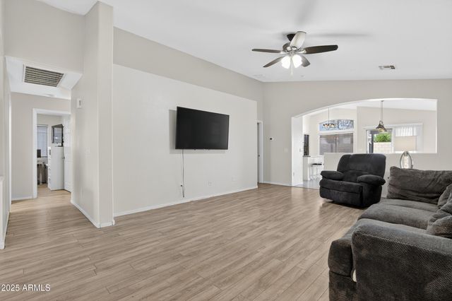 25792 W KENDALL Street, Buckeye, AZ 85326