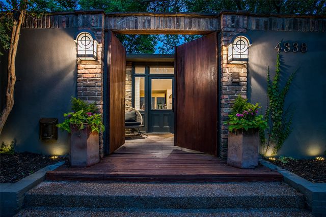 4338 Travis Street, Dallas, TX 75205
