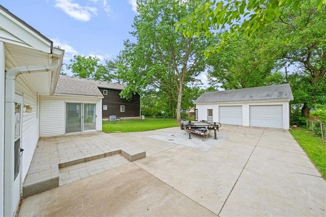 4732 Booth Street, Westwood, KS 66205