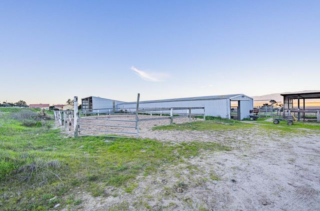 844 River Road, Salinas, CA 93908