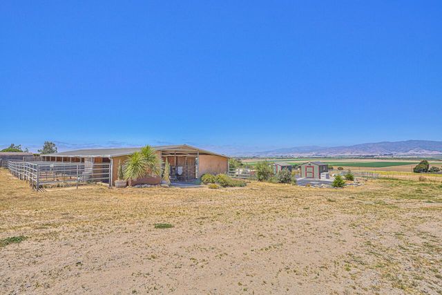 844 River Road, Salinas, CA 93908