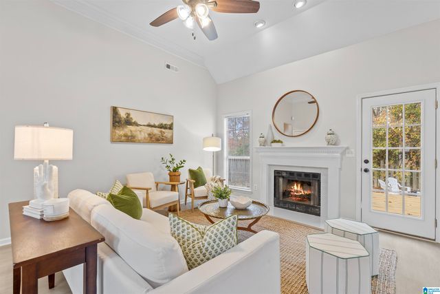 370 OLD CAHABA TRAIL, Helena, AL 35080