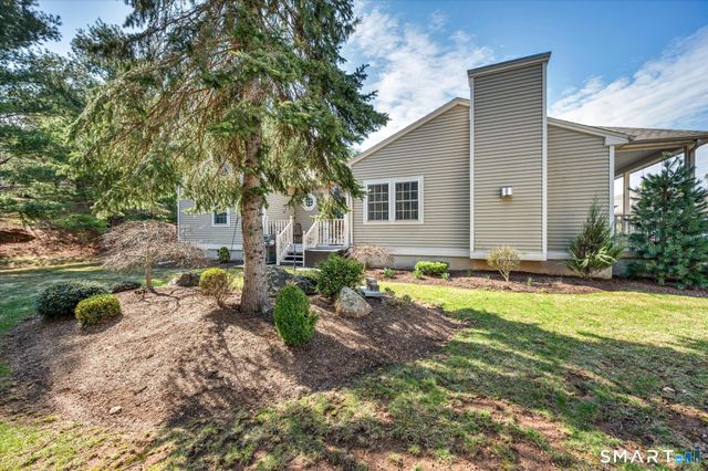 24 Honeysuckle Court 24, Berlin, CT 06037