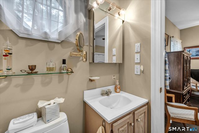 24 Honeysuckle Court 24, Berlin, CT 06037