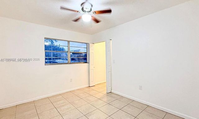 5100 SW 41st St 115, Pembroke Park, FL 33023