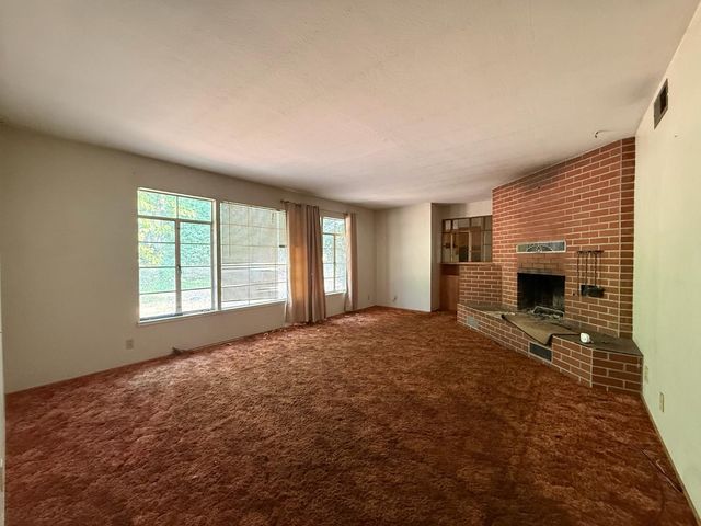 714 Woodland Way, Grass Valley, CA 95945