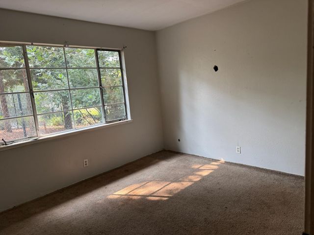 714 Woodland Way, Grass Valley, CA 95945