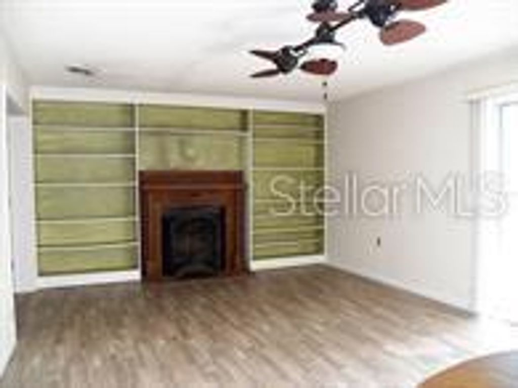 Image 8 of property listing at 11603 OSAGE ROAD, Dunnellon, FL 34431