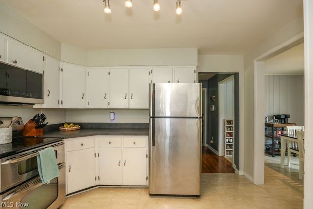 5854 Horning Road, Kent, OH 44240