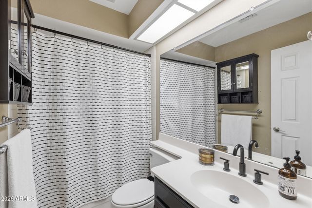 4725 E LE MARCHE Avenue, Phoenix, AZ 85032