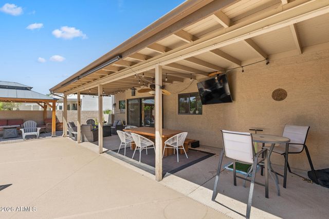 4725 E LE MARCHE Avenue, Phoenix, AZ 85032