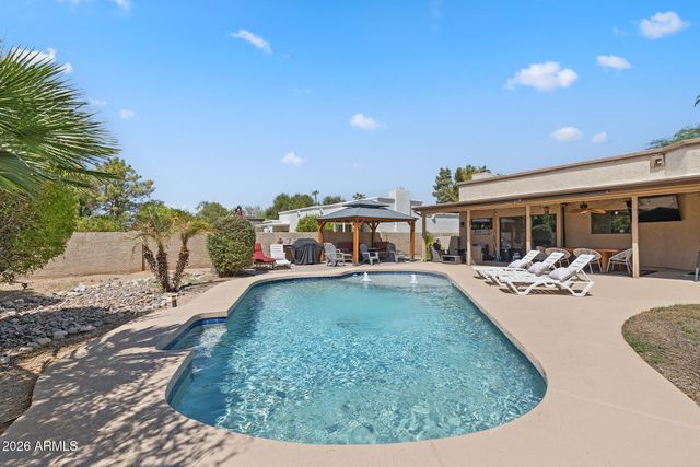 4725 E LE MARCHE Avenue, Phoenix, AZ 85032