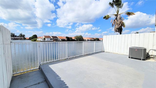 5320 W 26th Ave 108, Hialeah, FL 33016