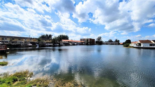 5320 W 26th Ave 108, Hialeah, FL 33016